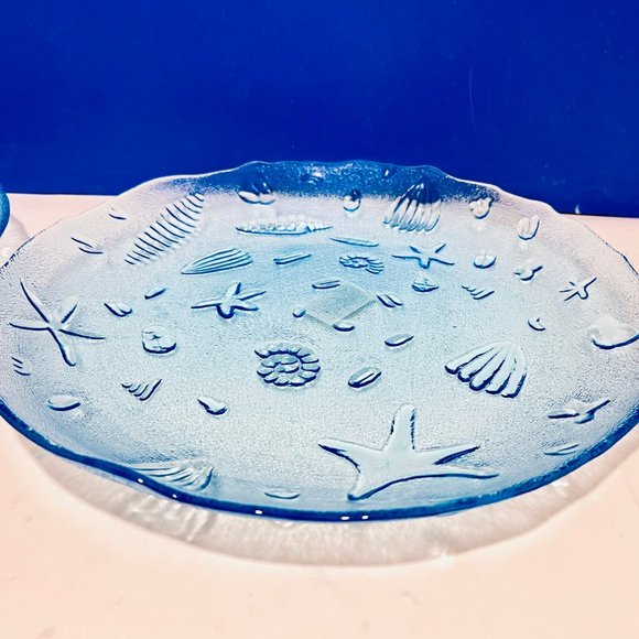 NEW… Set of Two [2] Glass Sea Shell Plates, by Beachcombers, 11.25” Approximate - Picture 8 of 16